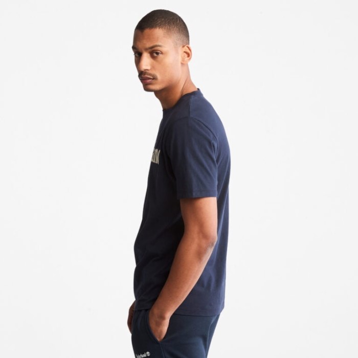 Timberland Dark Sapphire T-shirt Med Lineært Logo Til Mænd